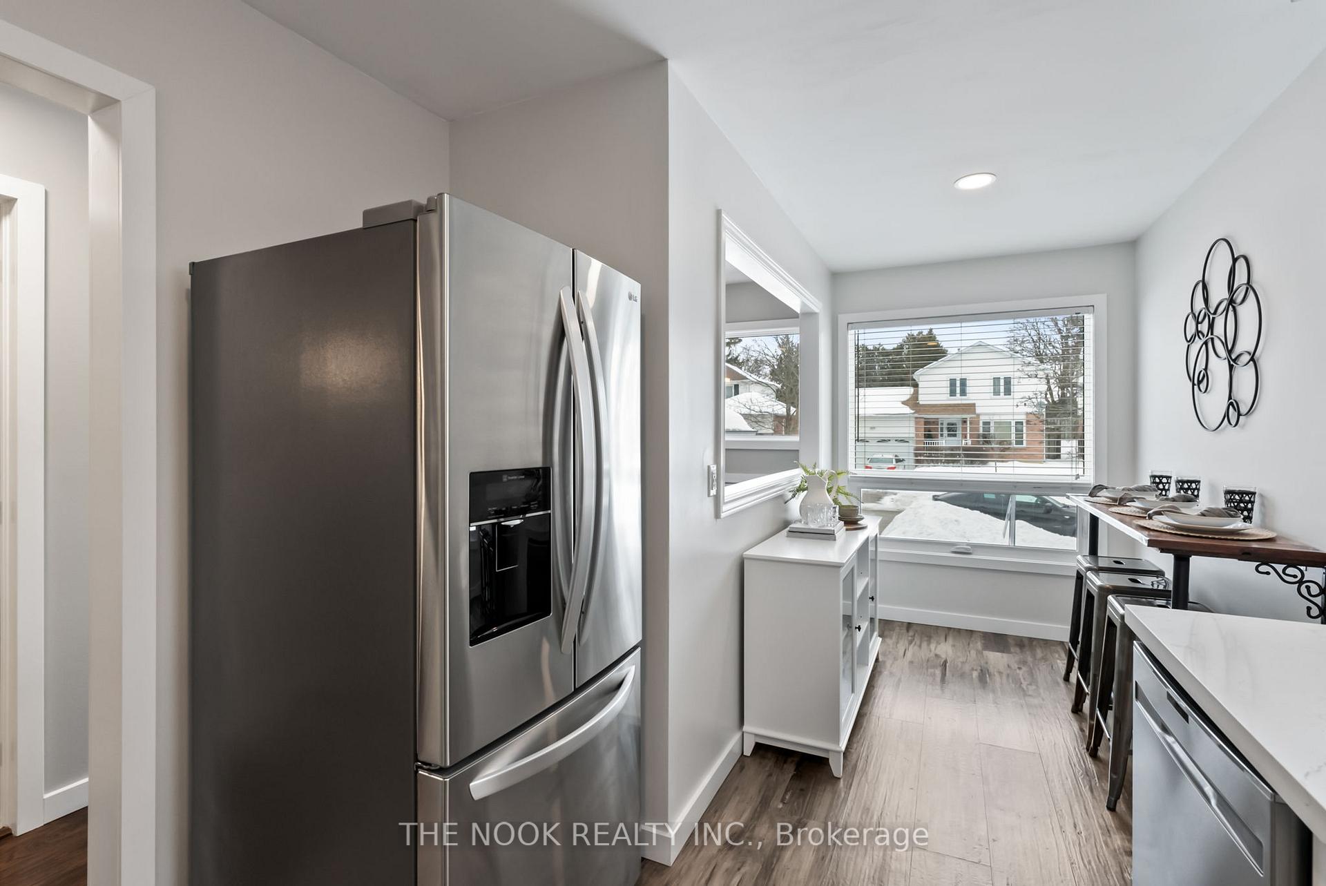 Photo 9 of 172 Trudeau Drive, Clarington, Bowmanville — HOMEH