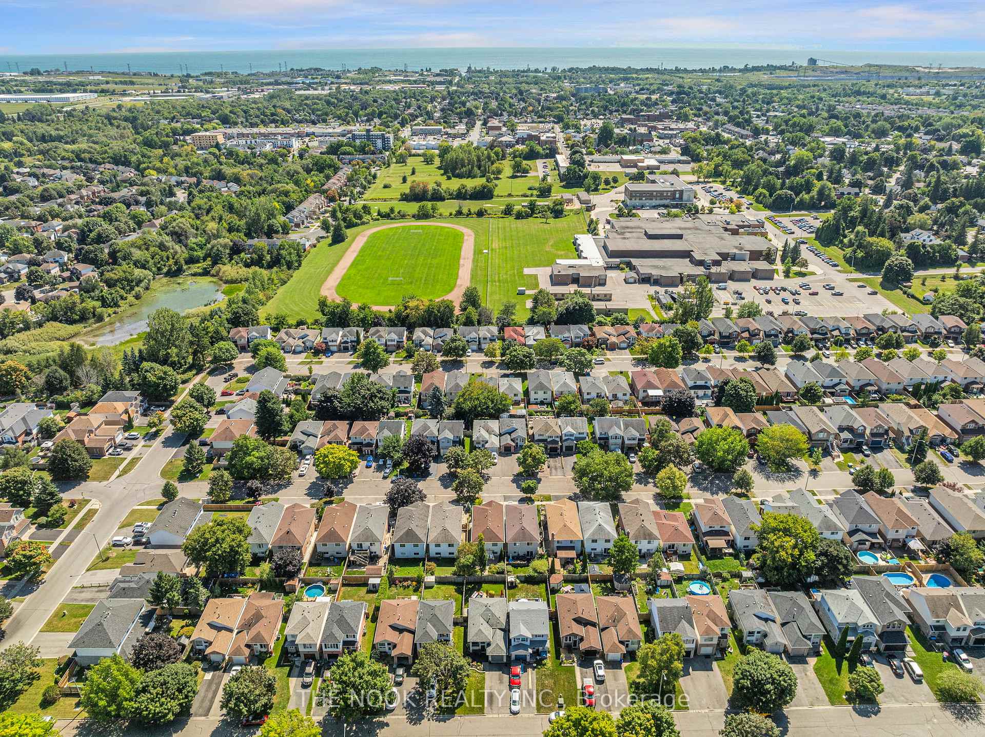 Photo 40 of 172 Trudeau Drive, Clarington, Bowmanville — HOMEH