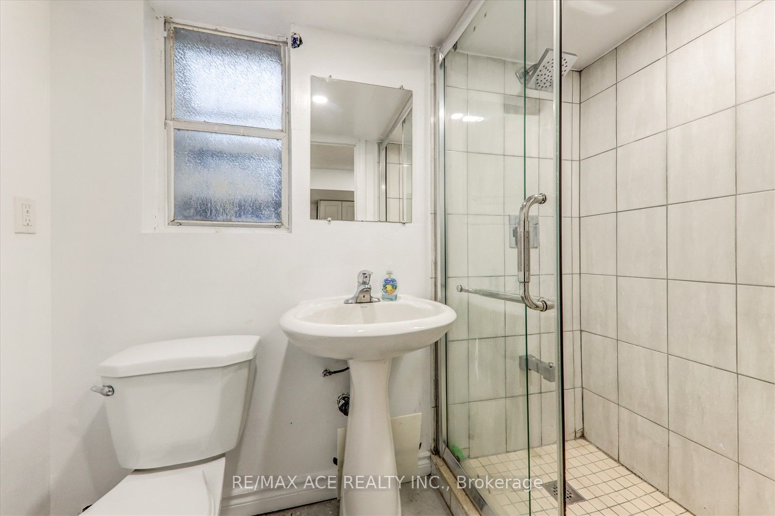Photo 67 of 81 Grassmere Avenue, Oshawa, Lakeview — HOMEH