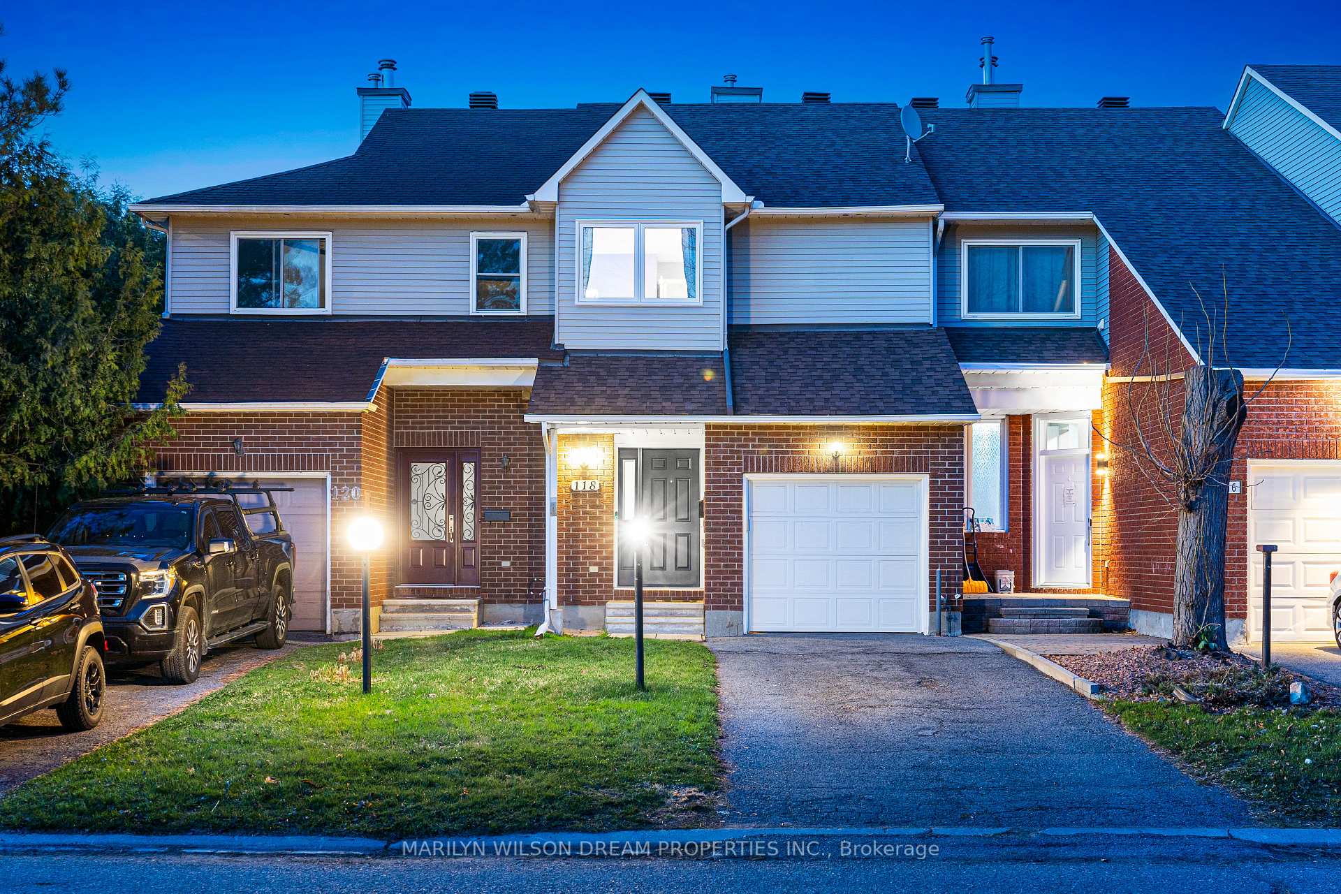 Photo 1 of 118 Halley Street, Ottawa, Barrhaven - Heritage Park — HOMEH