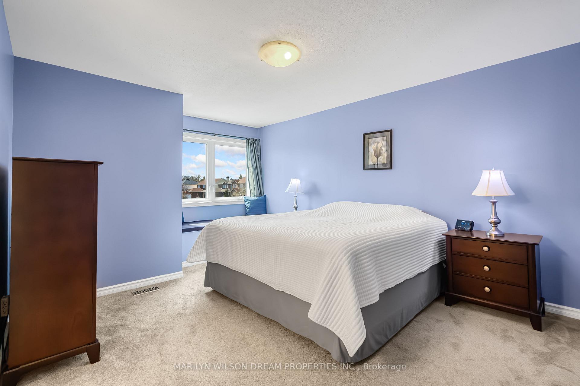 Photo 19 of 118 Halley Street, Ottawa, Barrhaven - Heritage Park — HOMEH