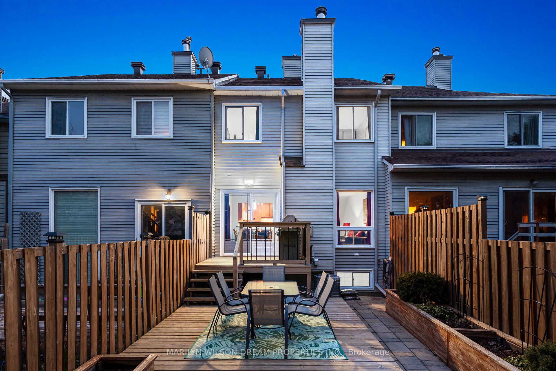 Photo 41 of 118 Halley Street, Ottawa, Barrhaven - Heritage Park — HOMEH