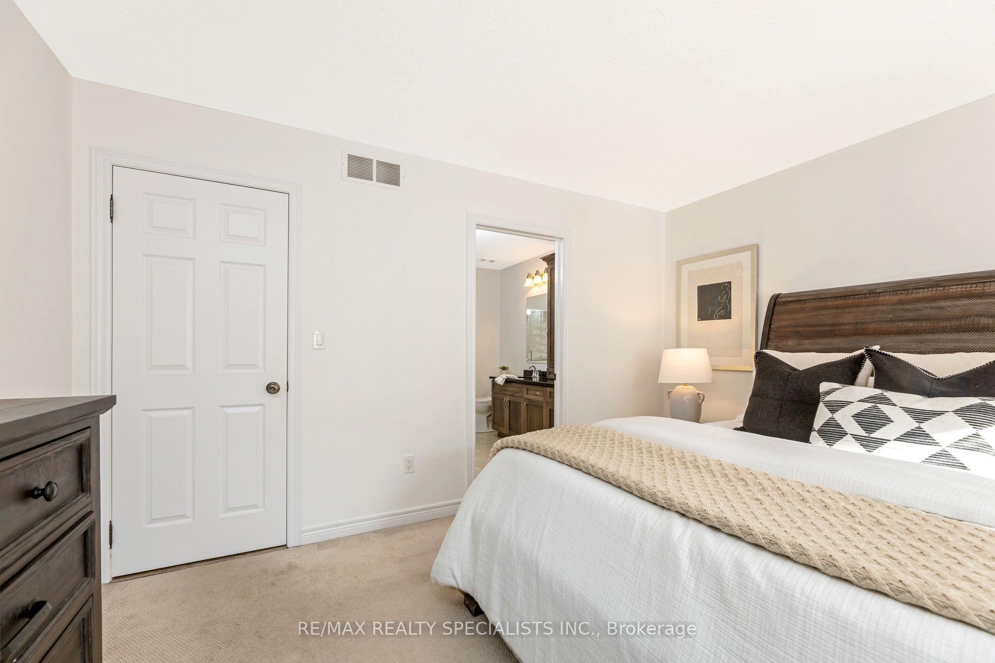 Photo 89 of 19 Juniper Street, Guelph/Eramosa, Rockwood — HOMEH