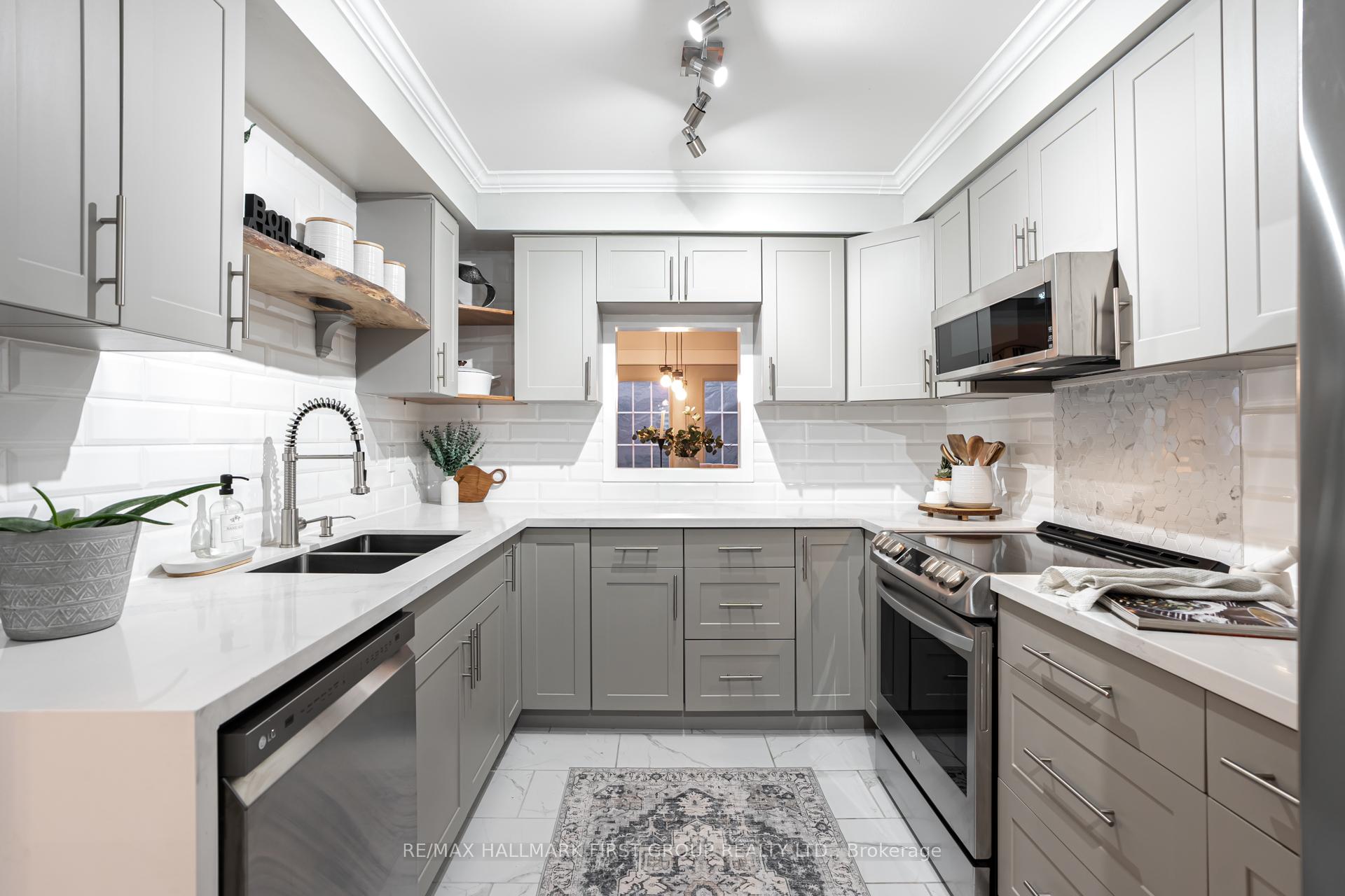 Photo 10 of 63 Fieldcrest Avenue, Clarington, Courtice — HOMEH