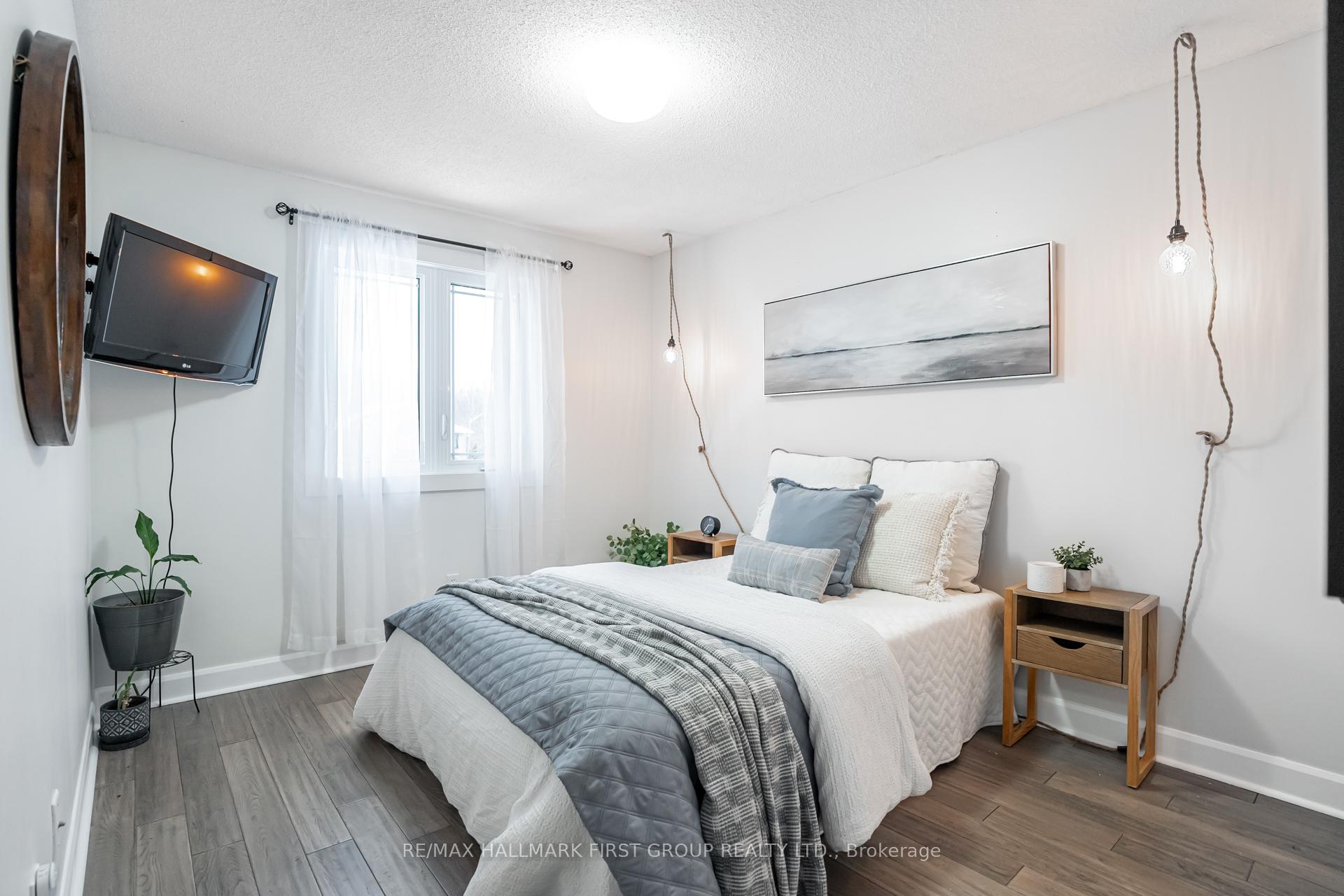 Photo 20 of 63 Fieldcrest Avenue, Clarington, Courtice — HOMEH