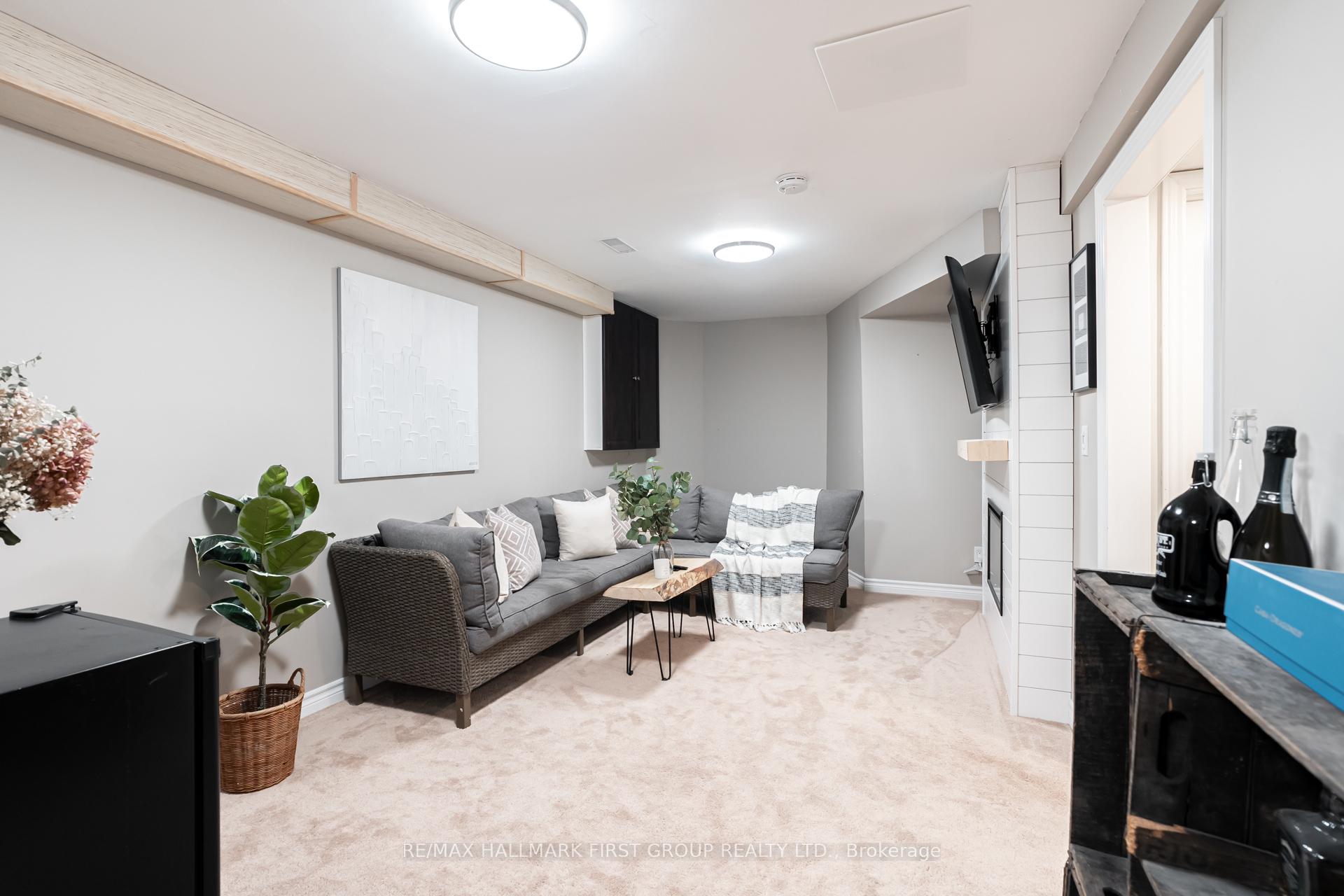 Photo 24 of 63 Fieldcrest Avenue, Clarington, Courtice — HOMEH