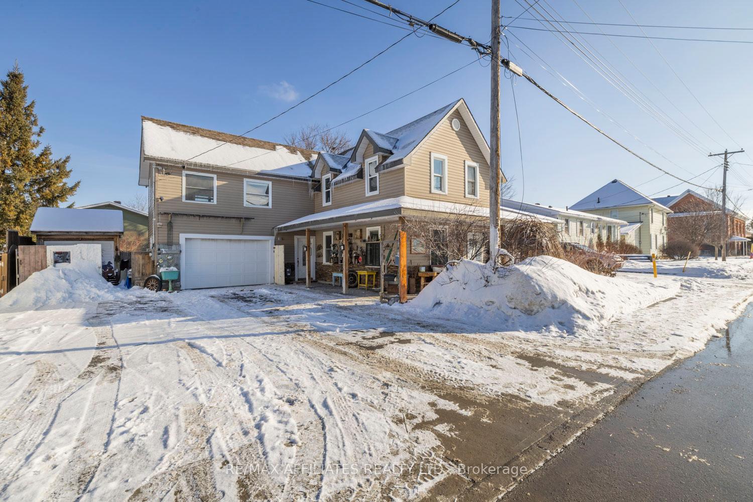 Photo 1 of 311 Alicia Street, Arnprior — HOMEH