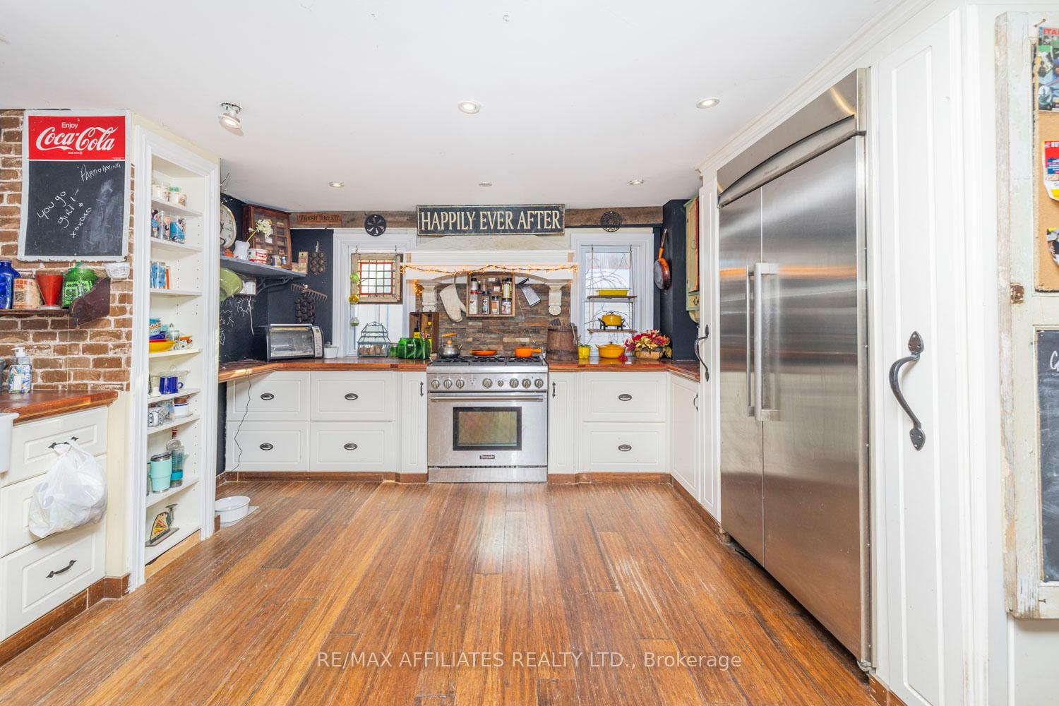 Photo 5 of 311 Alicia Street, Arnprior — HOMEH