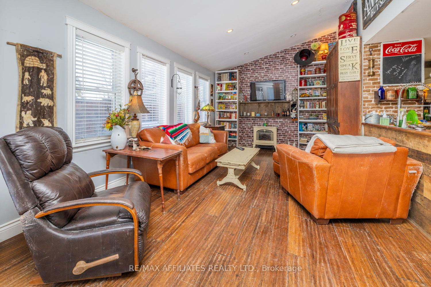 Photo 8 of 311 Alicia Street, Arnprior — HOMEH