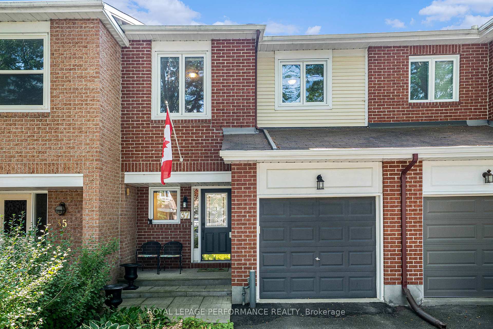 Photo 1 of 37 Willwood Crescent, Ottawa, Barrhaven - Cedargrove/Fraserdale — HOMEH