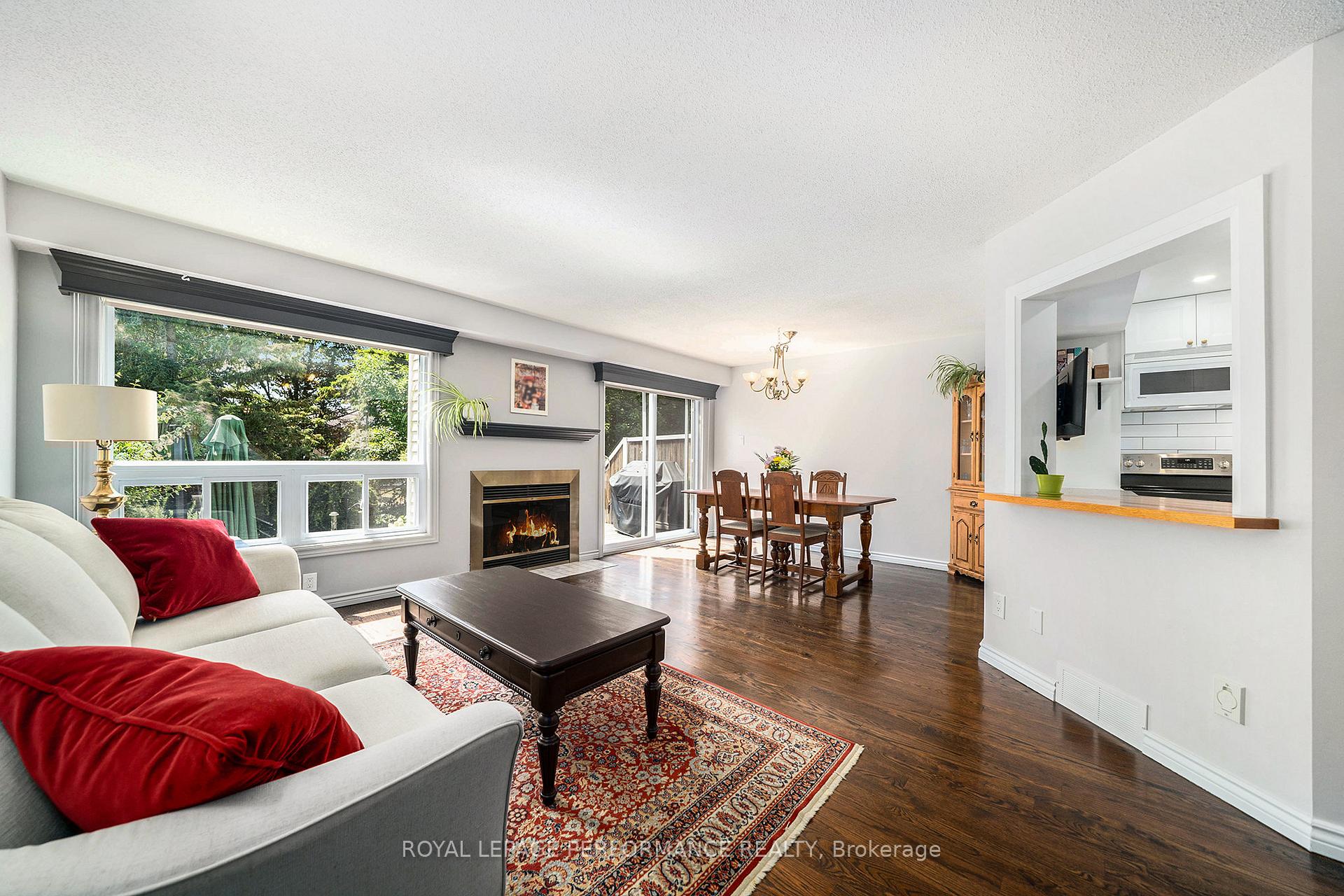 Photo 6 of 37 Willwood Crescent, Ottawa, Barrhaven - Cedargrove/Fraserdale — HOMEH