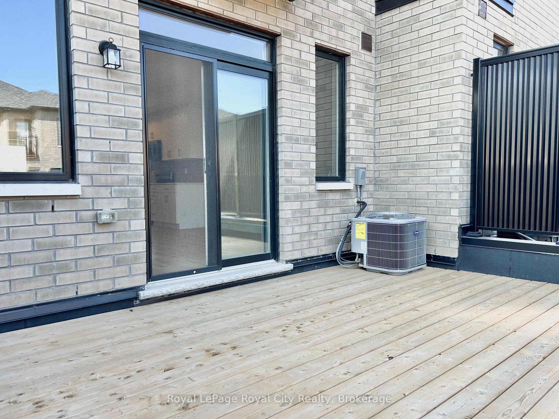 Photo 14 of 11 Cherry Hill Lane, Barrie, Painswick South — HOMEH