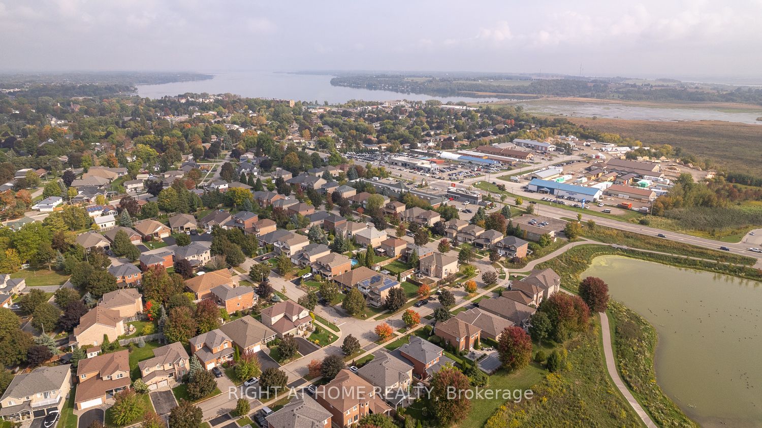 Photo 60 of 100 Earl Cuddie Boulevard, Scugog, Port Perry — HOMEH