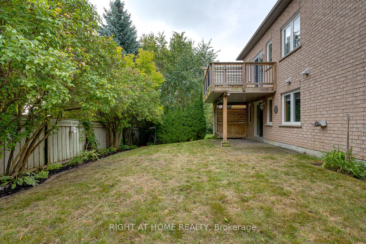 Photo 58 of 100 Earl Cuddie Boulevard, Scugog, Port Perry — HOMEH