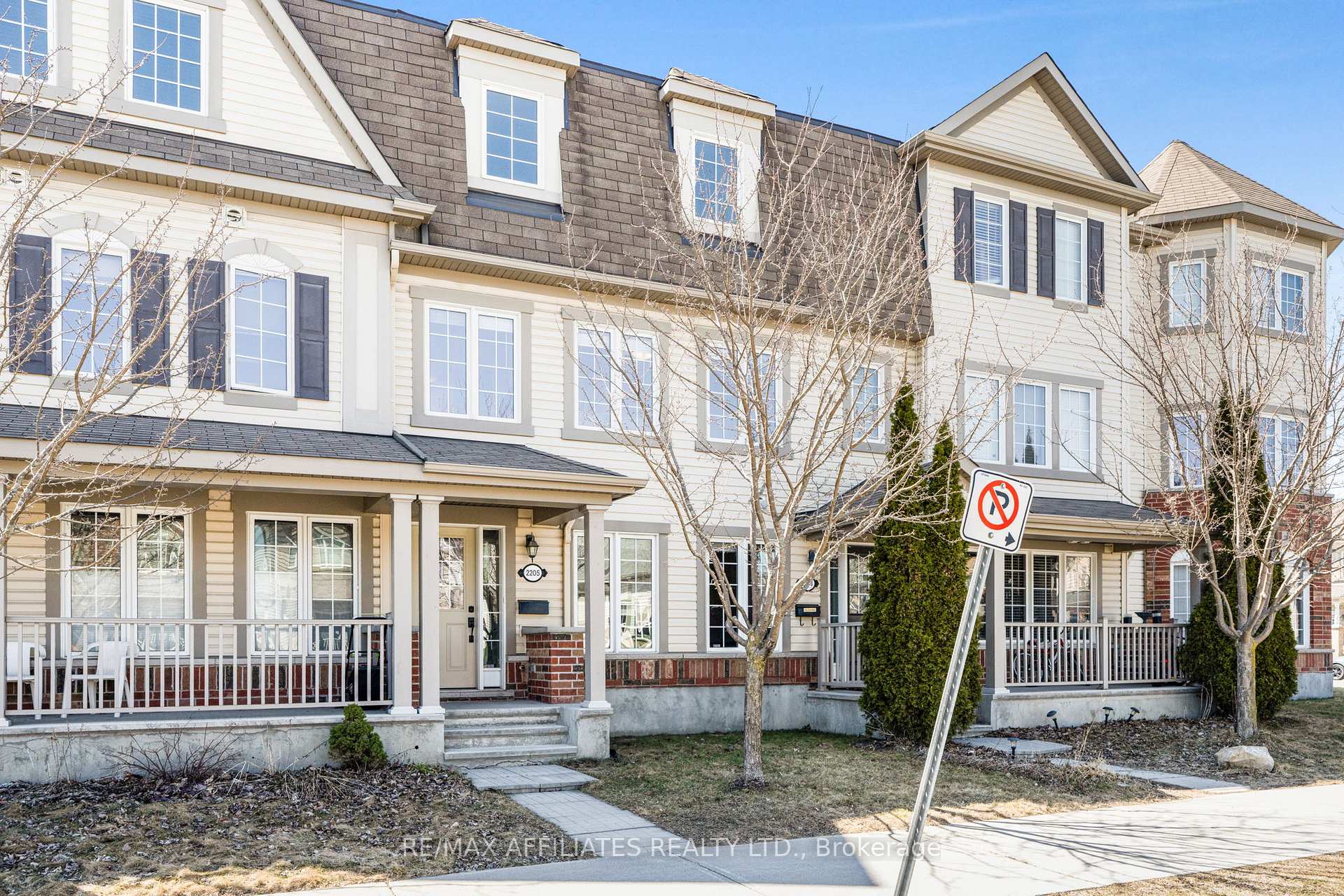 Photo 1 of 2205 River Mist Road, Ottawa, Barrhaven - Half Moon Bay — HOMEH