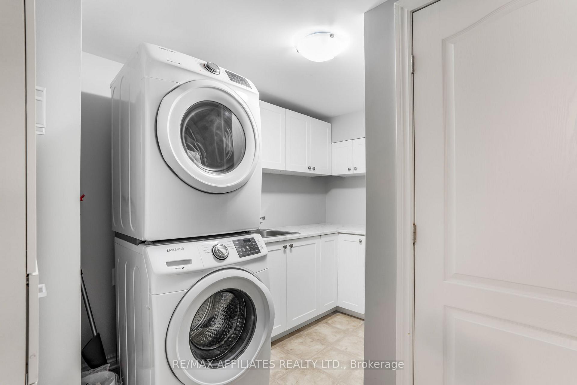 Photo 8 of 2205 River Mist Road, Ottawa, Barrhaven - Half Moon Bay — HOMEH