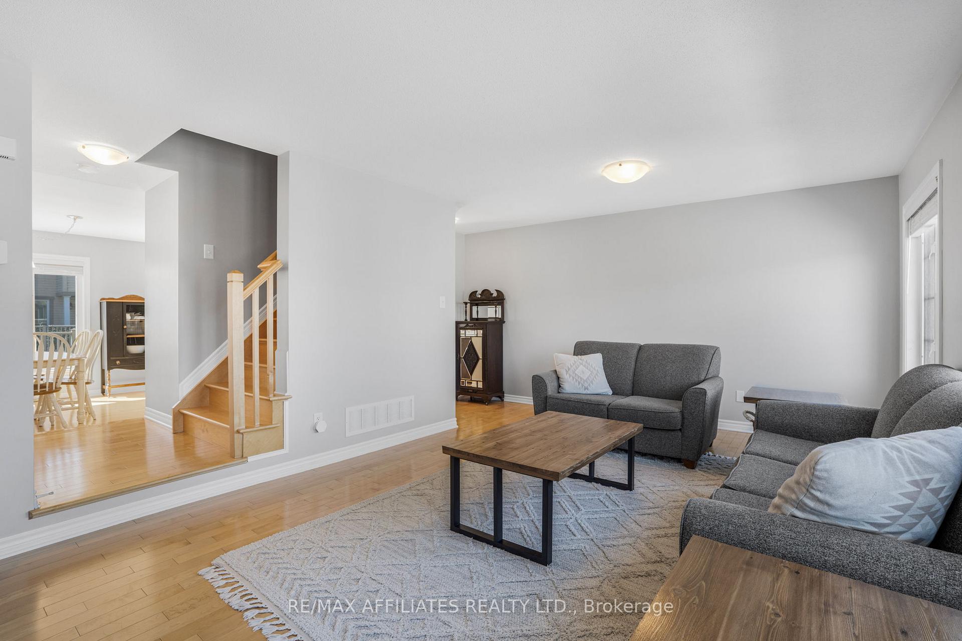Photo 11 of 2205 River Mist Road, Ottawa, Barrhaven - Half Moon Bay — HOMEH