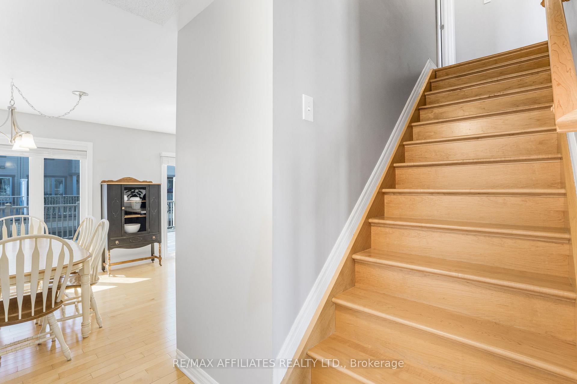 Photo 13 of 2205 River Mist Road, Ottawa, Barrhaven - Half Moon Bay — HOMEH
