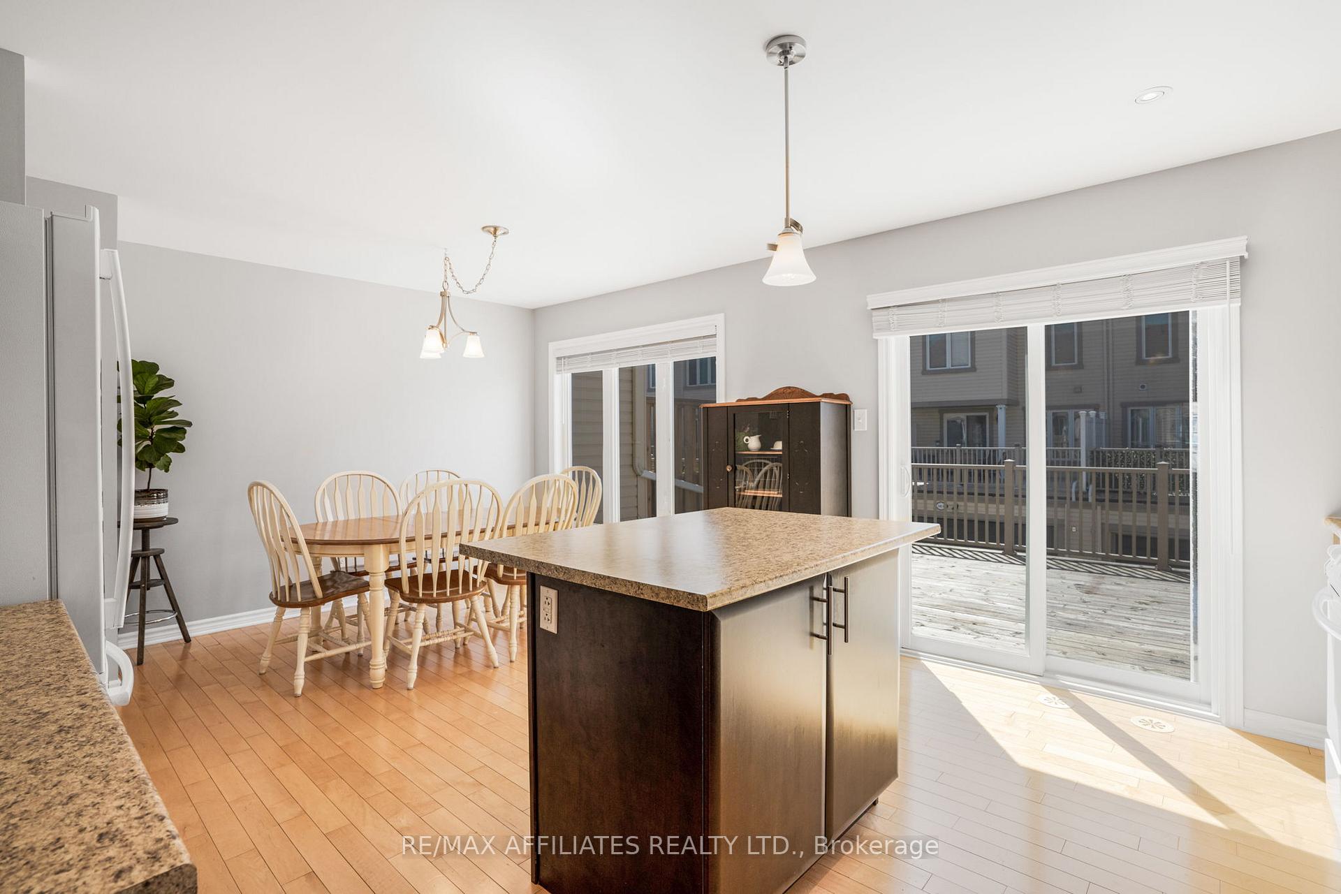 Photo 20 of 2205 River Mist Road, Ottawa, Barrhaven - Half Moon Bay — HOMEH