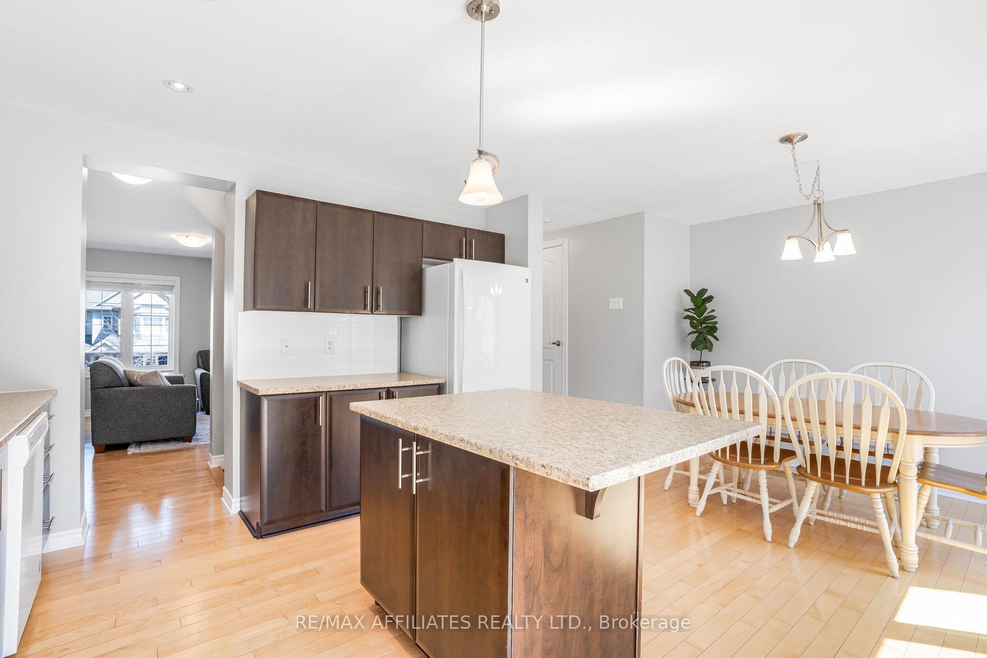 Photo 21 of 2205 River Mist Road, Ottawa, Barrhaven - Half Moon Bay — HOMEH