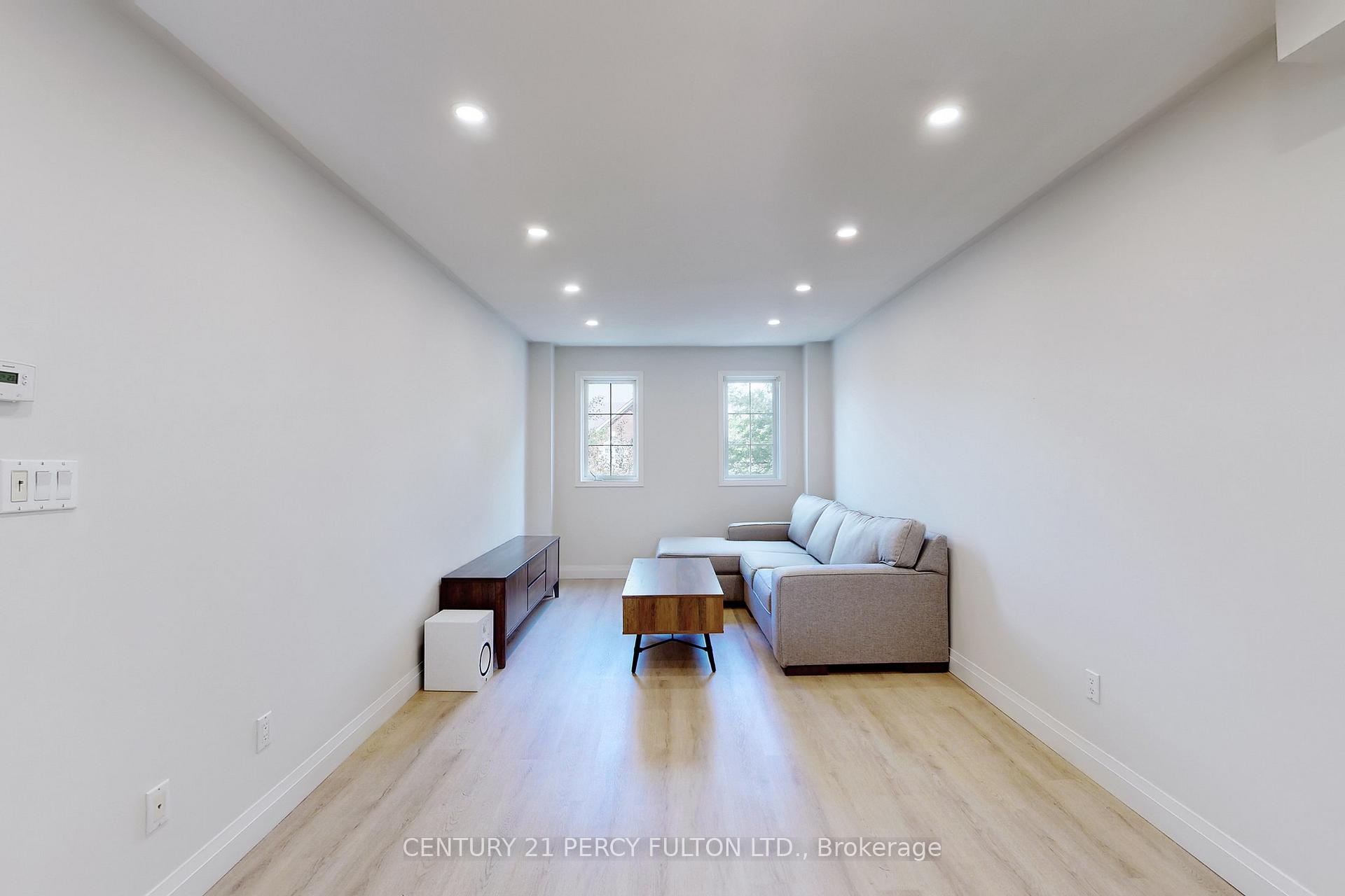 Photo 3 of 35 Bowler Street, Aurora, Bayview Wellington — HOMEH