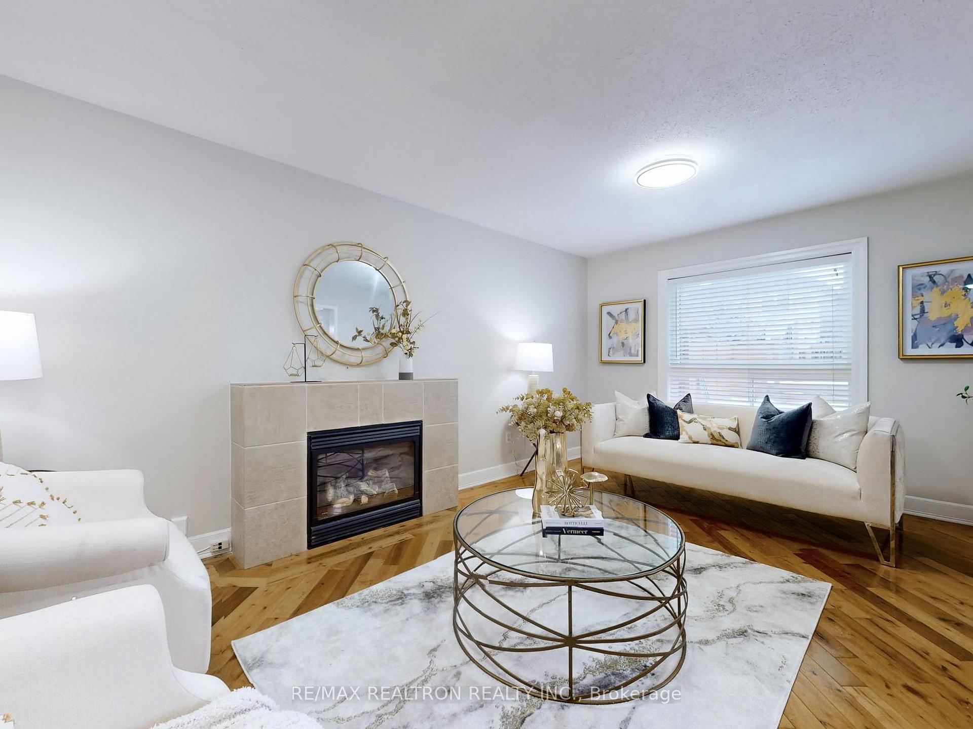 Photo 5 of 193 Bottrell Street, Clarington, Bowmanville — HOMEH