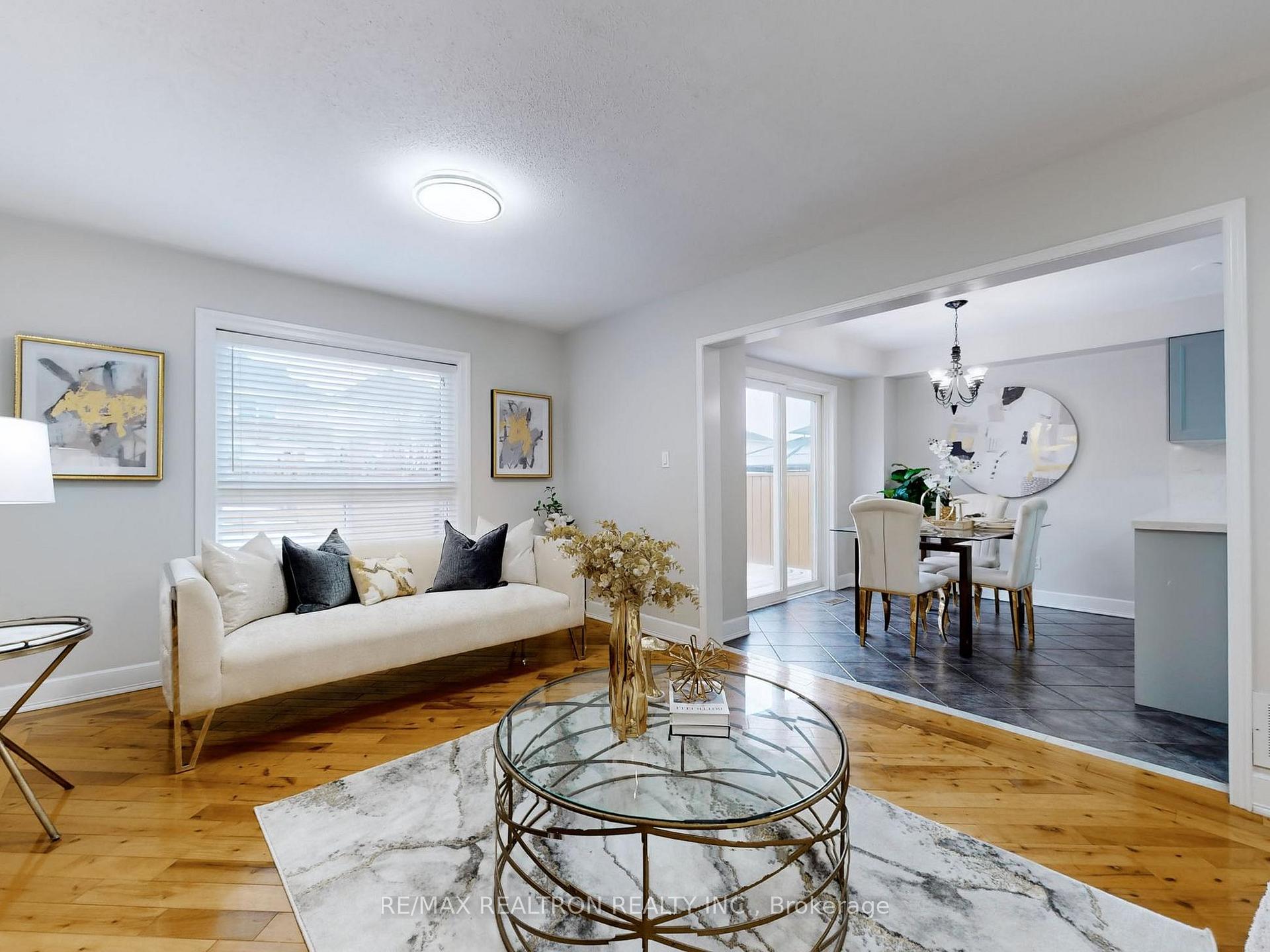 Photo 6 of 193 Bottrell Street, Clarington, Bowmanville — HOMEH
