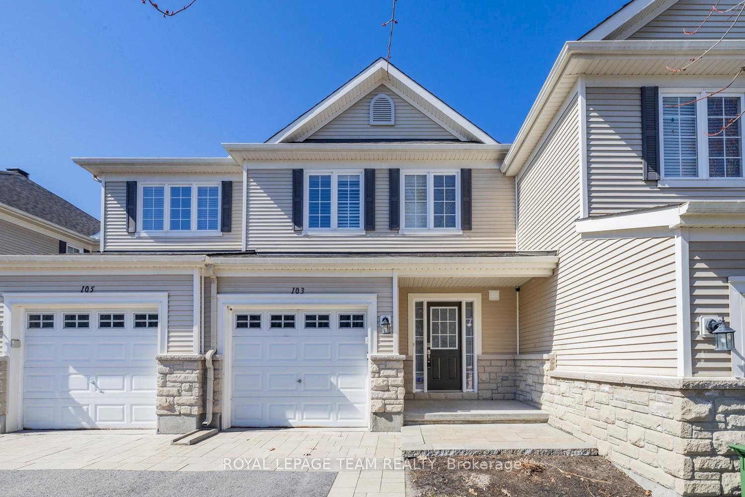 Photo 2 of 103 Cedardown Private, Ottawa, Barrhaven - Stonebridge — HOMEH