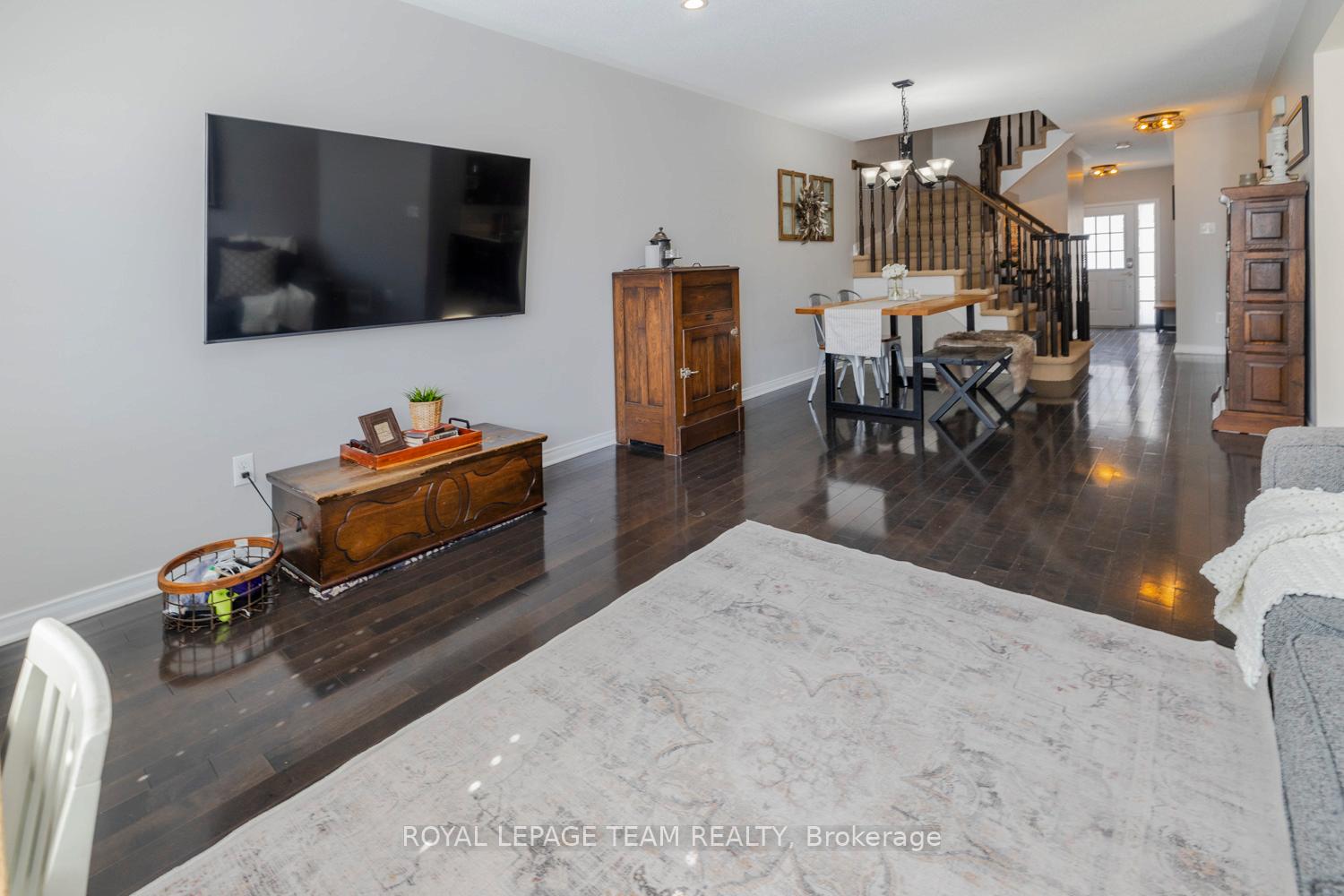 Photo 10 of 103 Cedardown Private, Ottawa, Barrhaven - Stonebridge — HOMEH