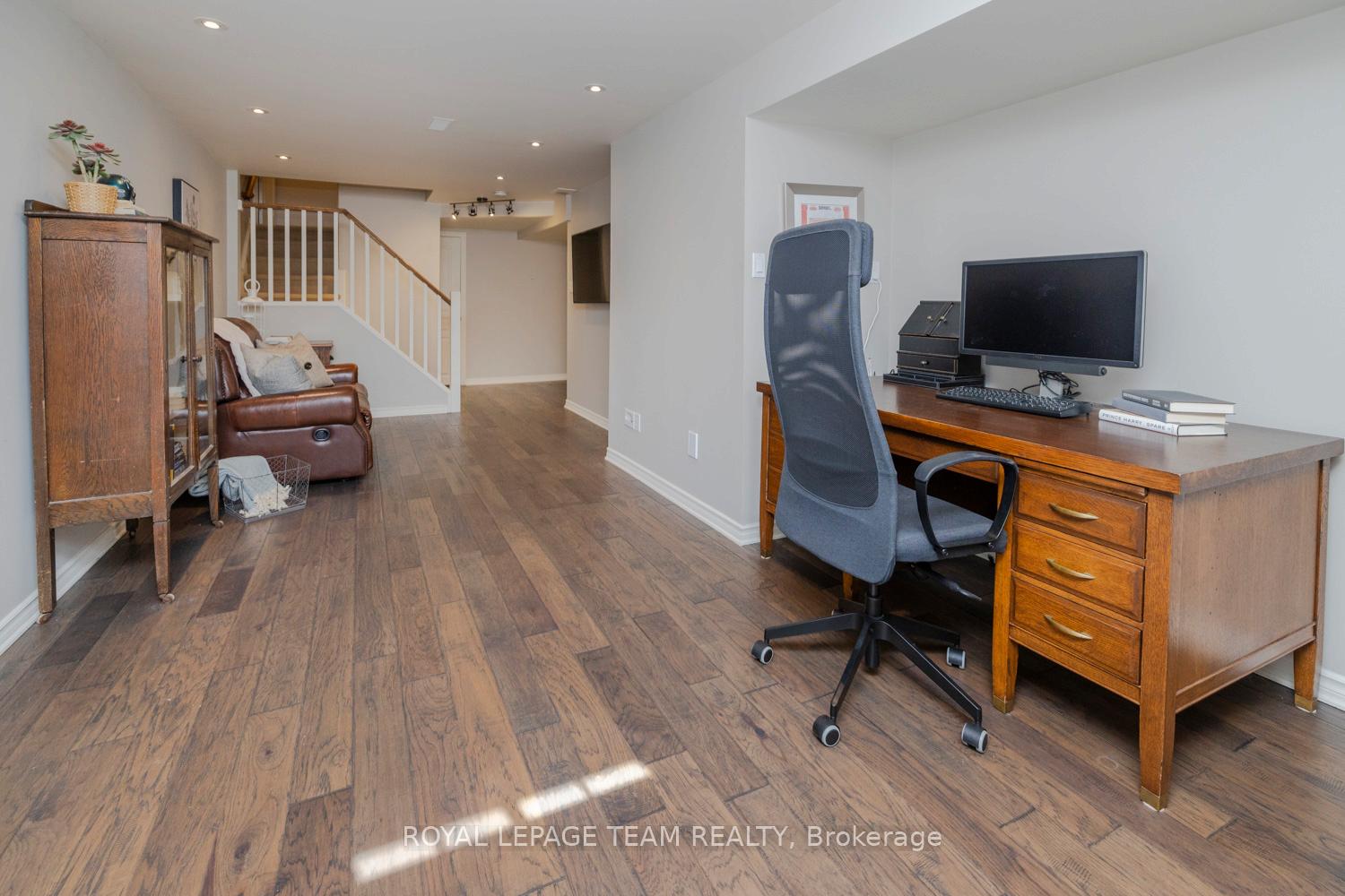 Photo 30 of 103 Cedardown Private, Ottawa, Barrhaven - Stonebridge — HOMEH