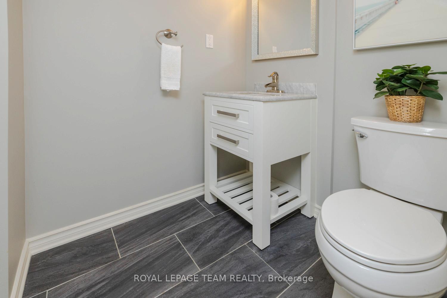 Photo 31 of 103 Cedardown Private, Ottawa, Barrhaven - Stonebridge — HOMEH