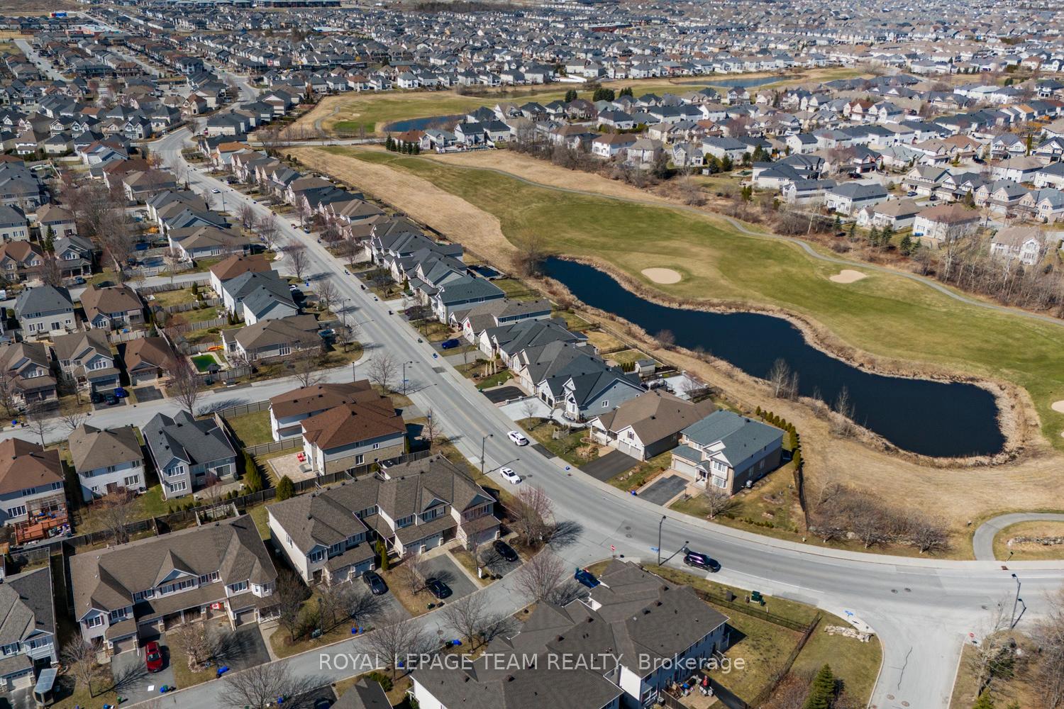 Photo 40 of 103 Cedardown Private, Ottawa, Barrhaven - Stonebridge — HOMEH
