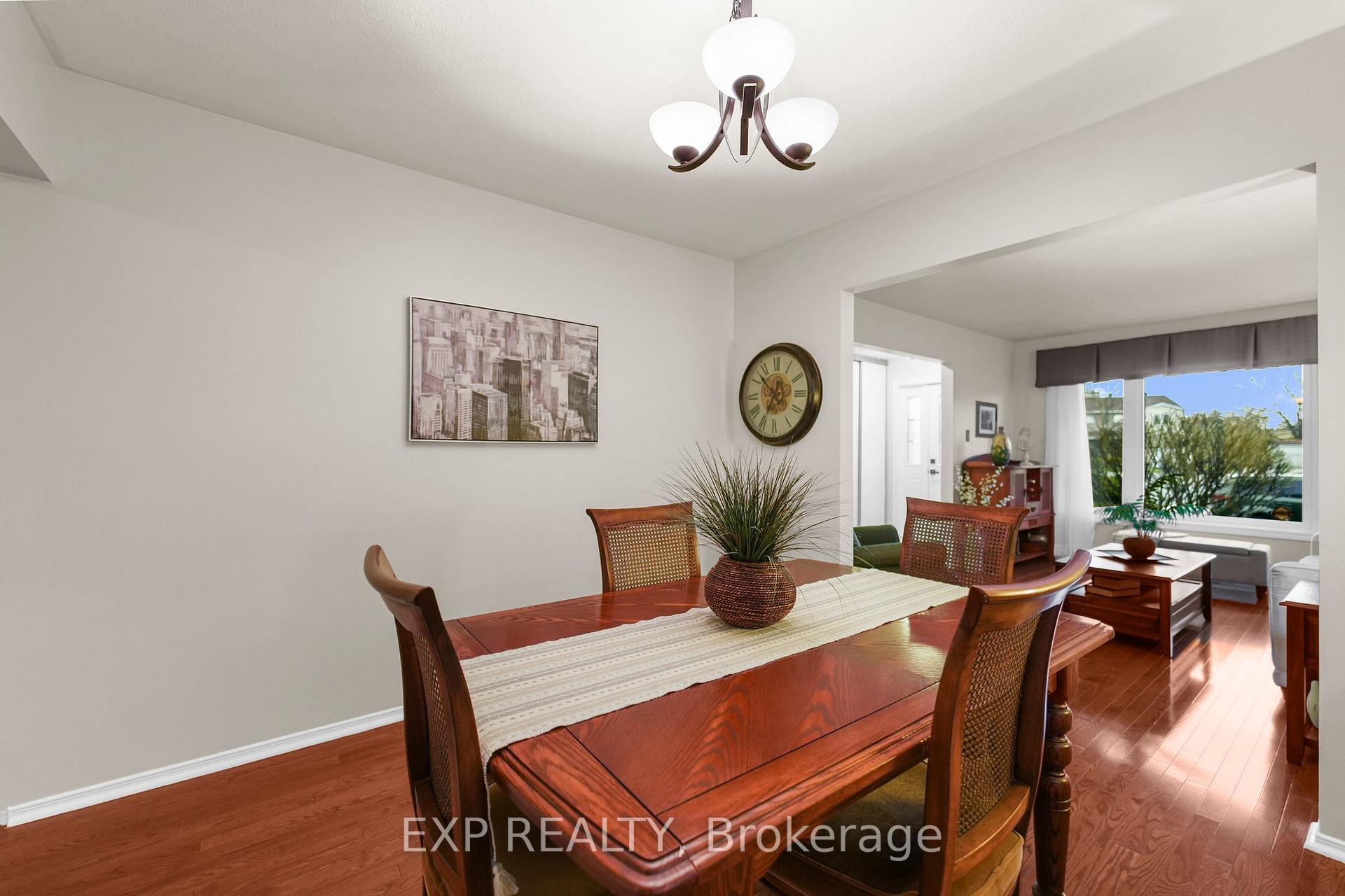 Photo 7 of 56 Flanders Street, Ottawa, Barrhaven - Cedargrove/Fraserdale — HOMEH