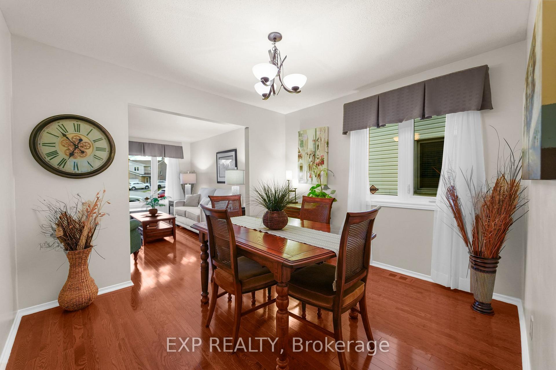 Photo 8 of 56 Flanders Street, Ottawa, Barrhaven - Cedargrove/Fraserdale — HOMEH
