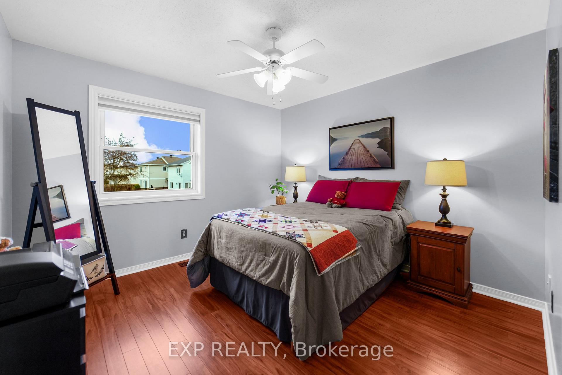 Photo 21 of 56 Flanders Street, Ottawa, Barrhaven - Cedargrove/Fraserdale — HOMEH