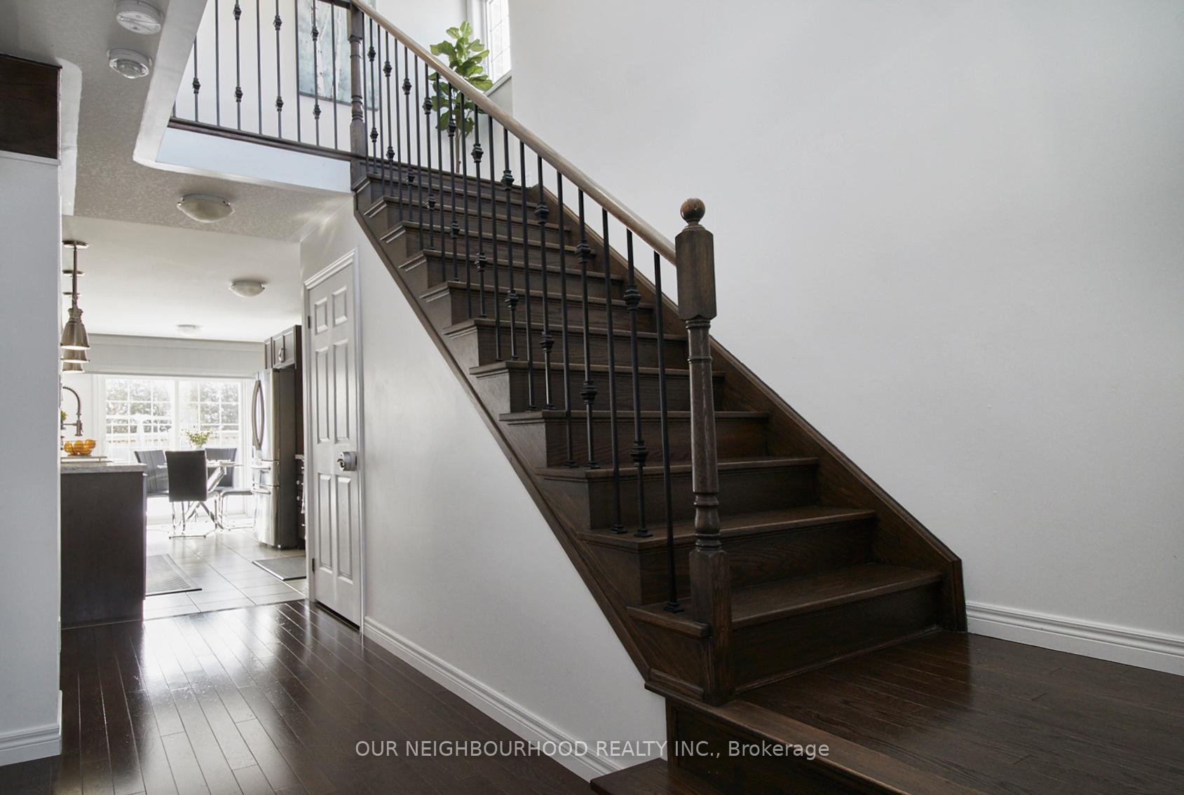 Photo 4 of 38 Niddery Street, Clarington, Courtice — HOMEH