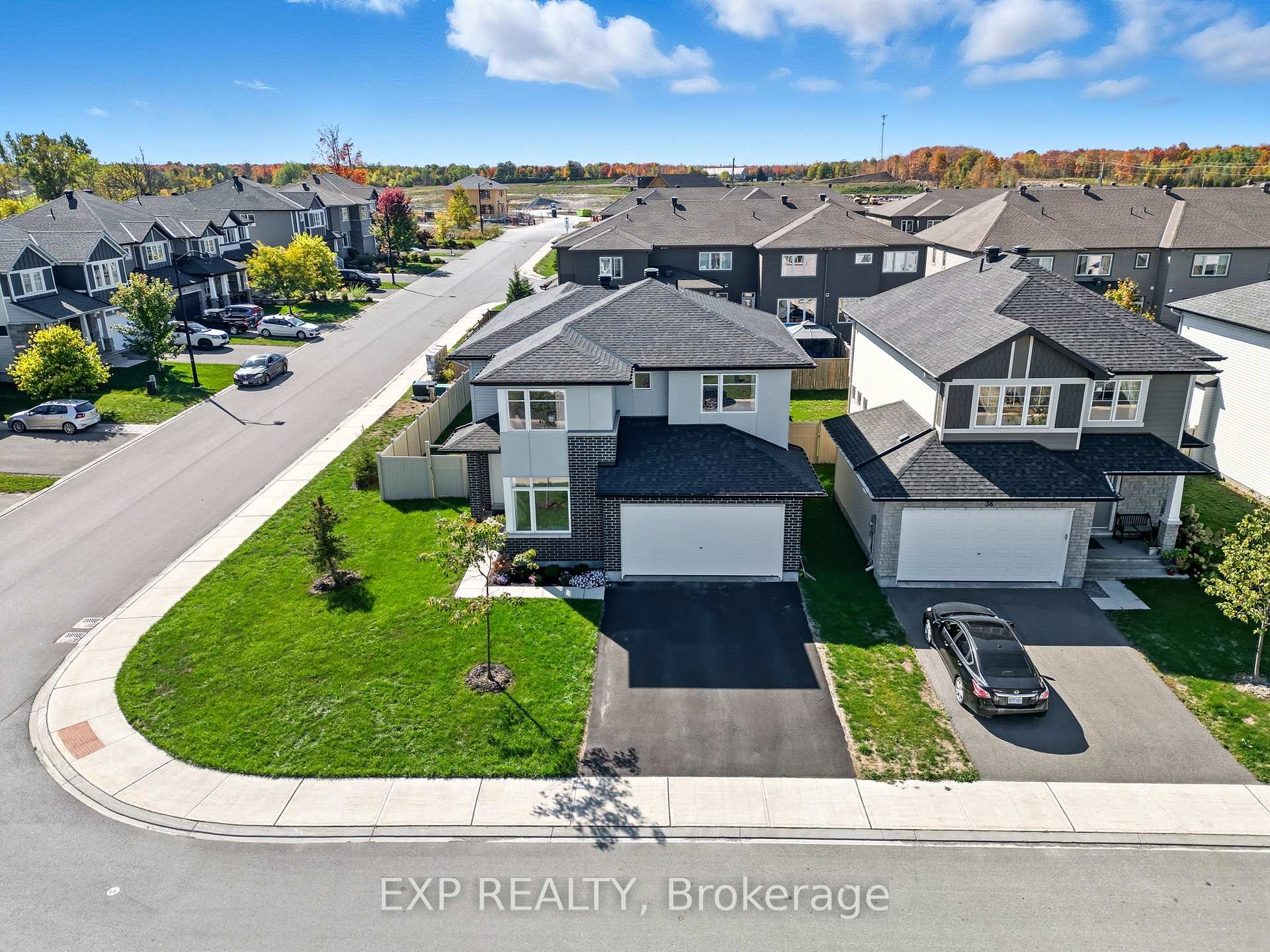 Photo 6 of 40 Fanning Street, Carleton Place — HOMEH