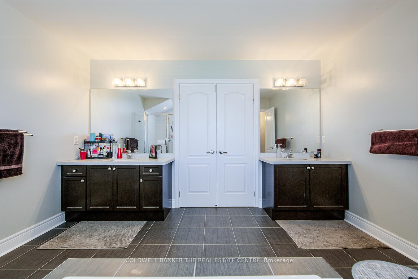 Photo 33 of 32 Royal Park Boulevard S, Barrie, Bayshore — HOMEH