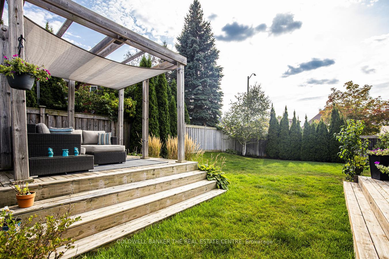 Photo 45 of 32 Royal Park Boulevard S, Barrie, Bayshore — HOMEH