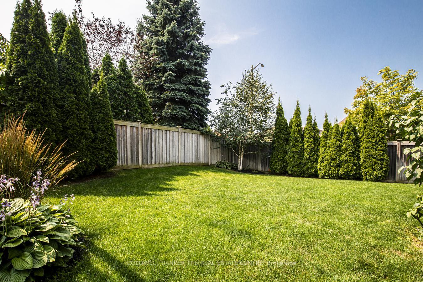 Photo 46 of 32 Royal Park Boulevard S, Barrie, Bayshore — HOMEH
