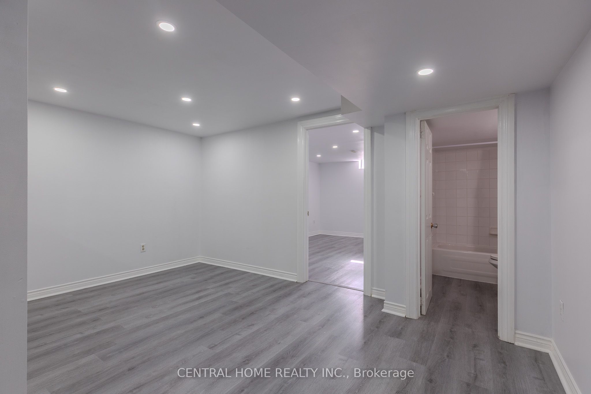 Photo 19 of 149 Terrosa Road, Markham, Middlefield — HOMEH