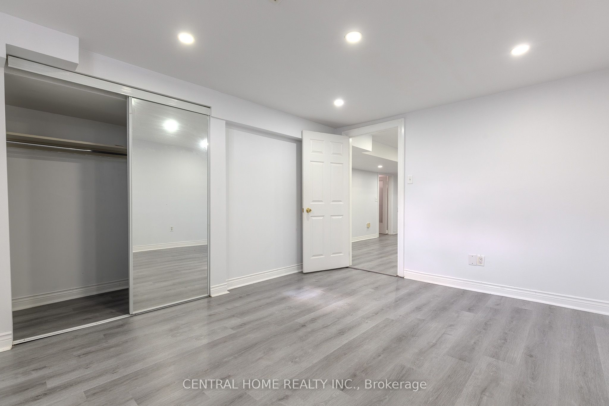 Photo 26 of 149 Terrosa Road, Markham, Middlefield — HOMEH