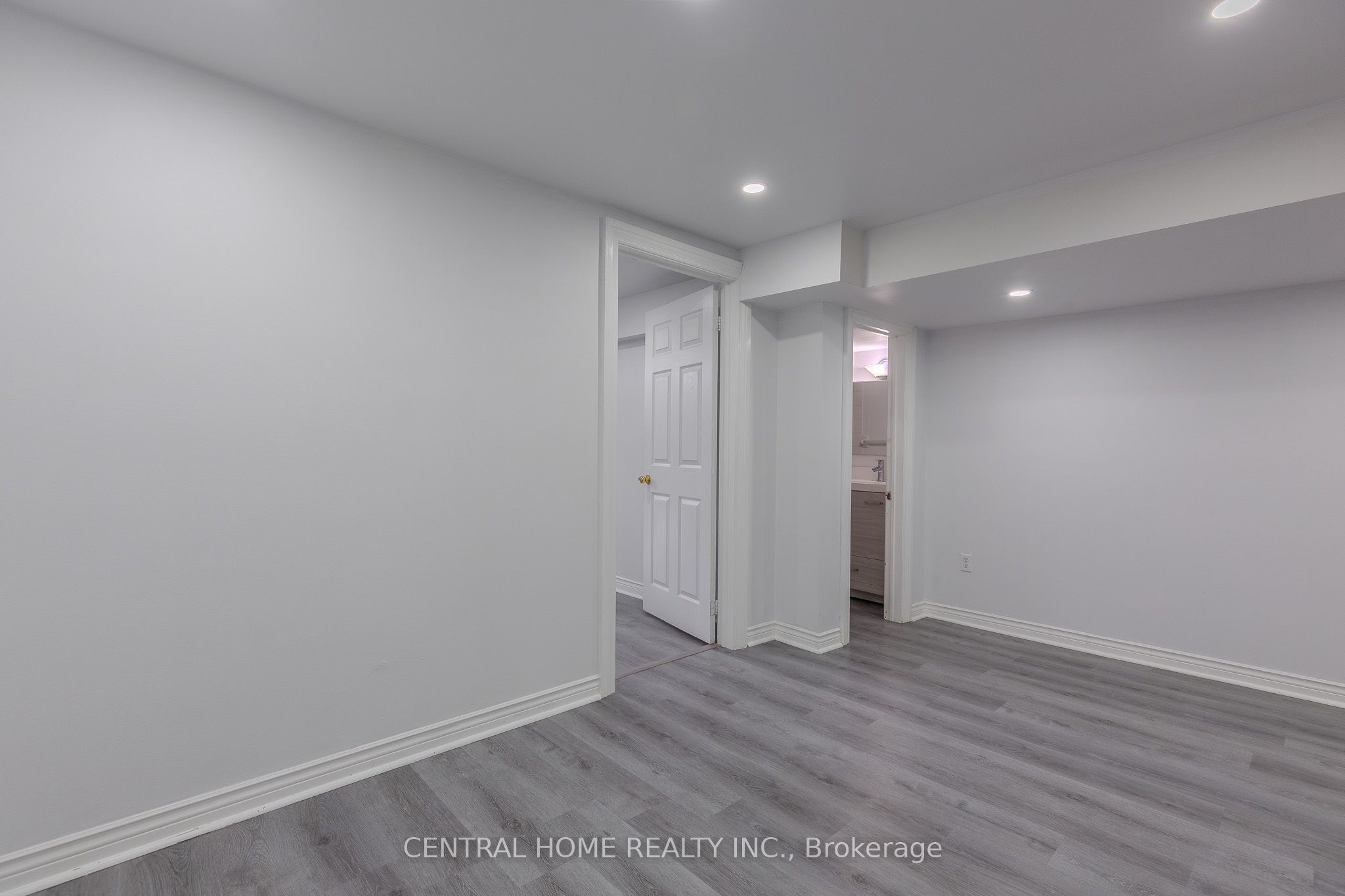 Photo 20 of 149 Terrosa Road, Markham, Middlefield — HOMEH