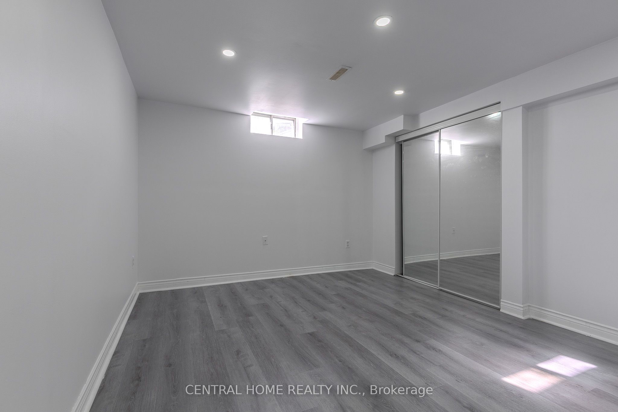 Photo 25 of 149 Terrosa Road, Markham, Middlefield — HOMEH