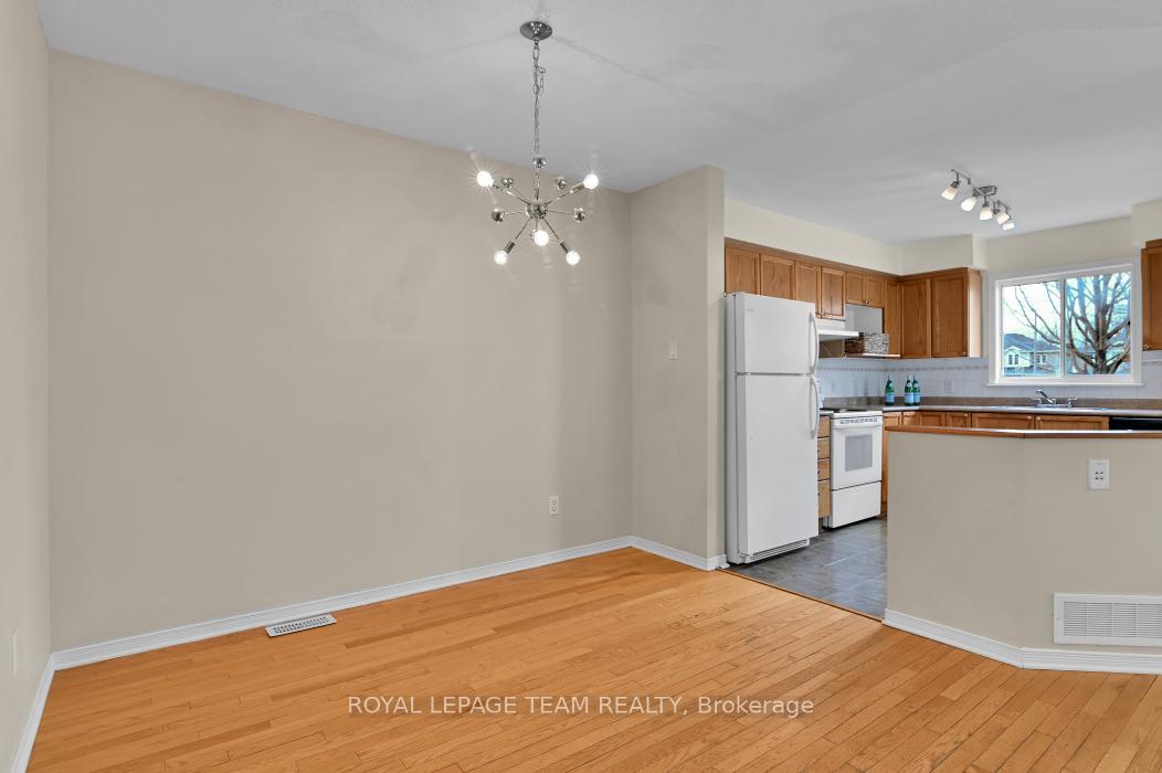 Photo 8 of 8 Calaveras Avenue, Ottawa, Barrhaven - Longfields — HOMEH