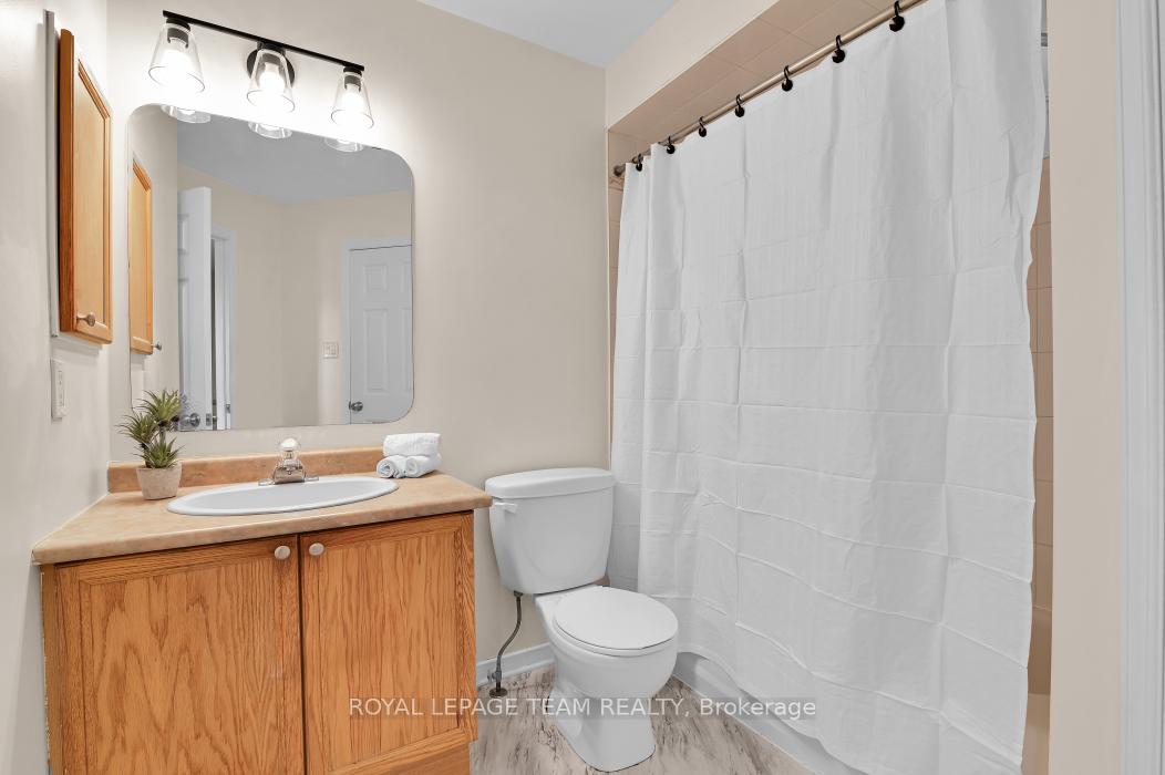 Photo 19 of 8 Calaveras Avenue, Ottawa, Barrhaven - Longfields — HOMEH
