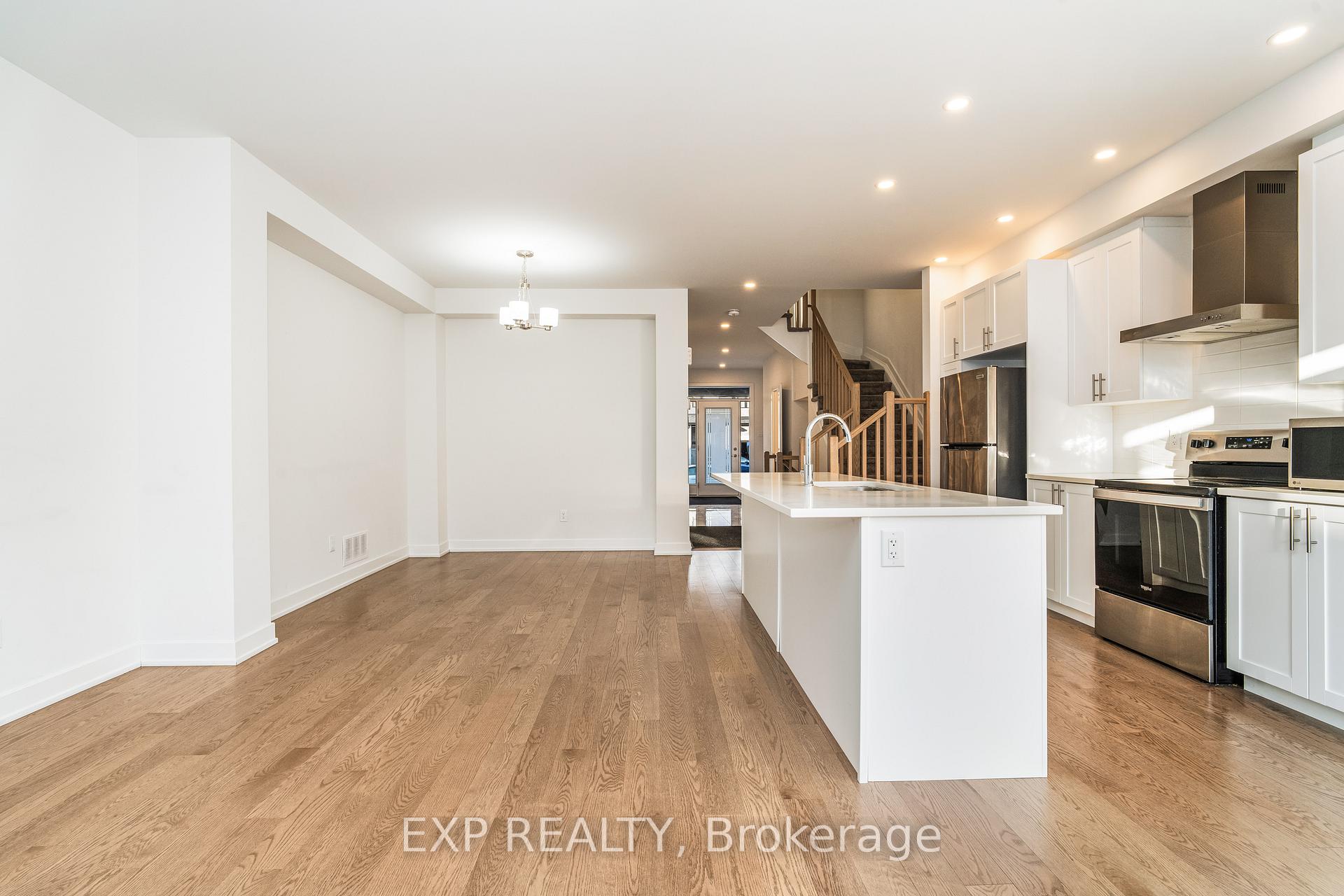 Photo 4 of 83 Heirloom Street, Ottawa, Riverside South/Gloucester Glen — HOMEH