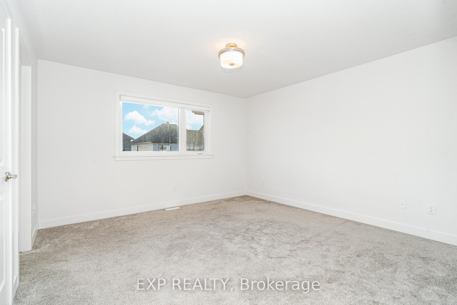 Photo 19 of 83 Heirloom Street, Ottawa, Riverside South/Gloucester Glen — HOMEH