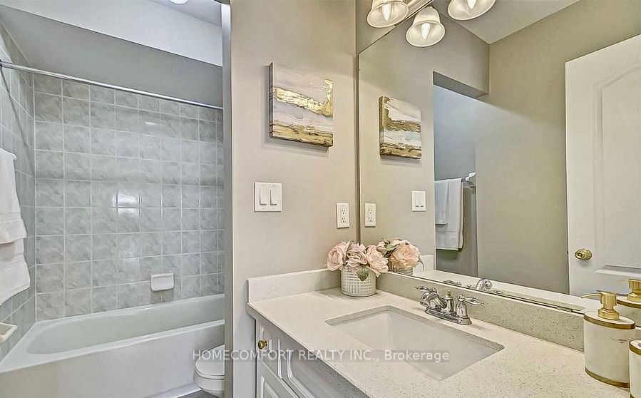 Photo 42 of 38 Burgon Place, Aurora, Aurora Village — HOMEH