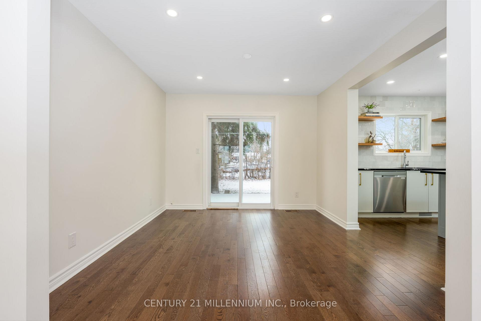 Photo 11 of 25 Davenport Crescent, Brampton, Southgate — HOMEH